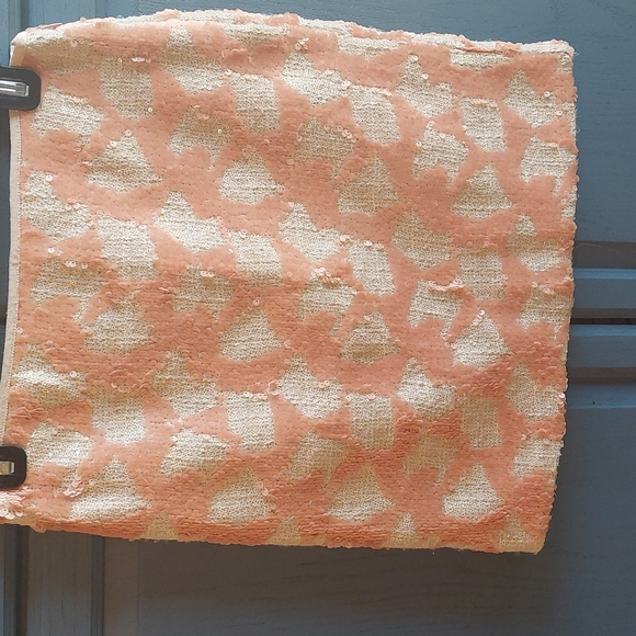 Sequin Skirt from Banana Republic - Picture 2 of 3